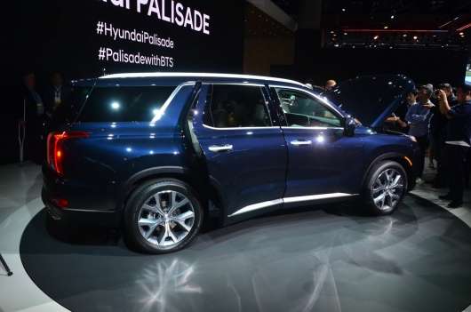 Офіційно з Лос-Анджелеса: Hyundai Palisade вперше зявився наживо [Фотографії]