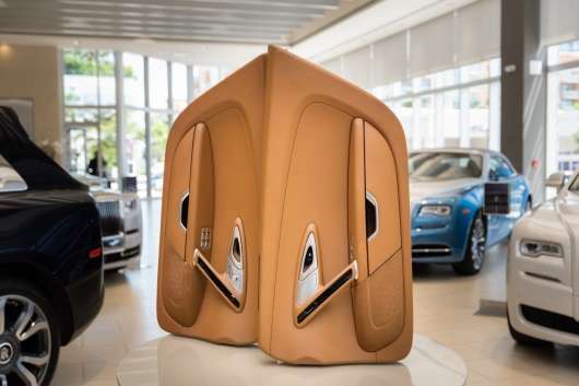 Скільки вішати в грамах: вартість інтерєру Bugatti Veyron приголомшить навіть мільйонера