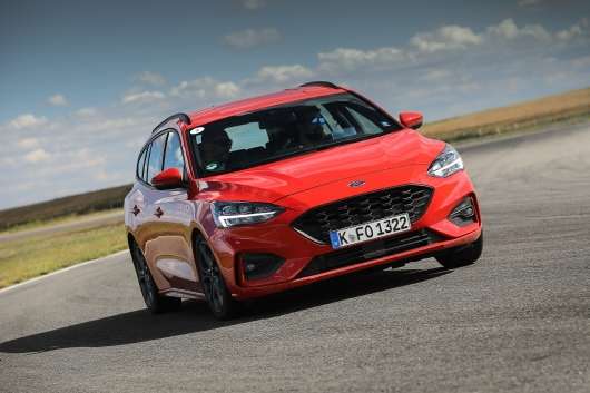 Ford Focus 2019-го модельного року: тест-драйв і огляд основних характеристик