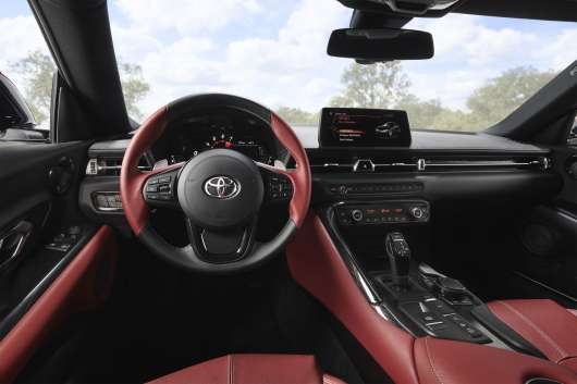 Перша Toyota GR Supra продана за 2,1 мільйона доларів!