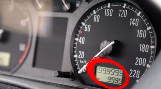 Вірити чи ні: більшість історій про пробіг більше 999 999 км – міф?