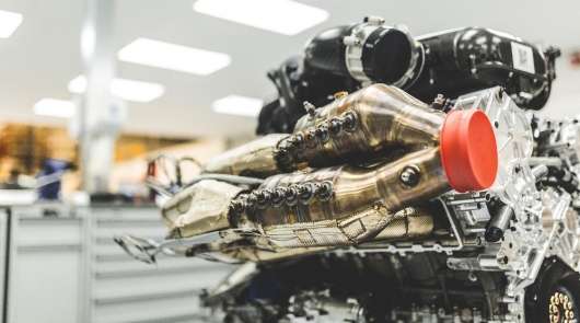 Навіщо Cosworth створив трициліндровий двигун потужністю в 250 коней