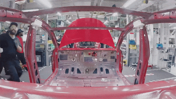 Збірка Tesla Model 3 за 48 секунд: відео
