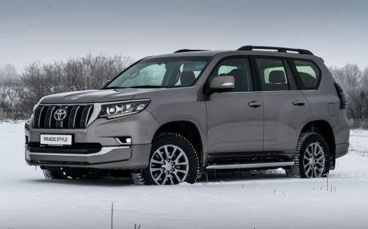 Топ-5 фактів про нової російської версії позашляховика Toyota Land Cruiser Prado