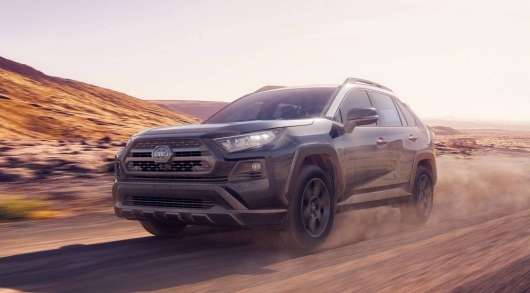 Тойота представила самий екстремальний кросовер в лінійці (RAV4 TRD)