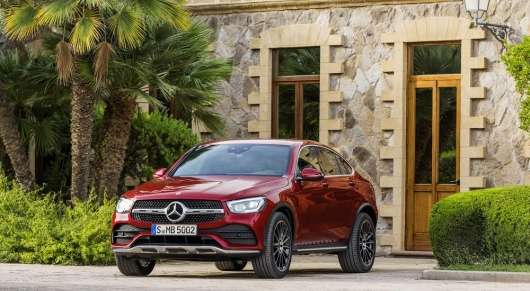 Мерседес оновив купе-кросовер GLC Coupe: нові технології