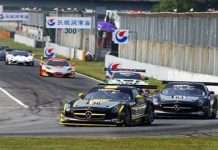 Міка Хаккінен виграв дебютну гонку Азіатській серії GT