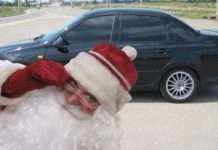 Чорний седан Лада Гранта віком понад 10 років: вибір власників наприкінці 2018 року