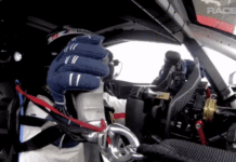 Самий відомий гонщик, що втратив ноги, розповідає, як він продовжив участь у змаганнях