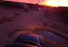 Історія неймовірною живучості Ленд Ровер і Мерседес в Африці