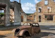 Краса іржавіють кузовів: фотопідбірка автомобільних абандонов