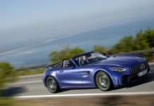 Мерседес розширює спортивну лінійку новим топовим родстера Mercedes-AMG GT-R