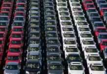 Ви не повірите: у світі є тисячі автомобільних «кладовищ», де стоять нікому не потрібні нові автомобілі