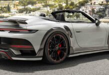 Спорткар techart gtstreet r втратив дах