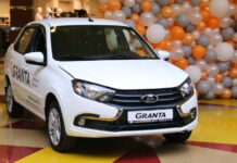 Ціни на дефіцитну «ладу гранту “підняли вдруге за місяць