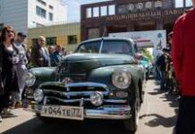 Газ випускає некомплектні автомобілі