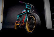 Фірма super73 випустила електробайк на честь класичного porsche 935