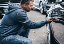 Не купуйте автохлам: українців змусять платити податок за утилізацію старих машин