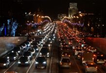 Московських виробників попередили про перші сніги