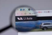 Мінпромторг дав прогноз щодо ситуації з нестачею чіпів