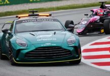 Трагедия ускользнула от Монцы: Aston Martin безопасности в смертельном танго с ограждением