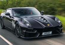 Йоркширский Гигант: Ginetta Akula – Когда Феррари встречает практичность