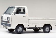 Массачусетс Открывает Врата для Kei: Победа Миниатюрных Гигантов на Дорогах штата