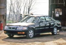 Acura 2.5TL (1995): Затаённый бриллиант, достойный королевского трона