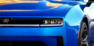 Dodge verhoogt de prijzen van opladers ondanks trage verkopen