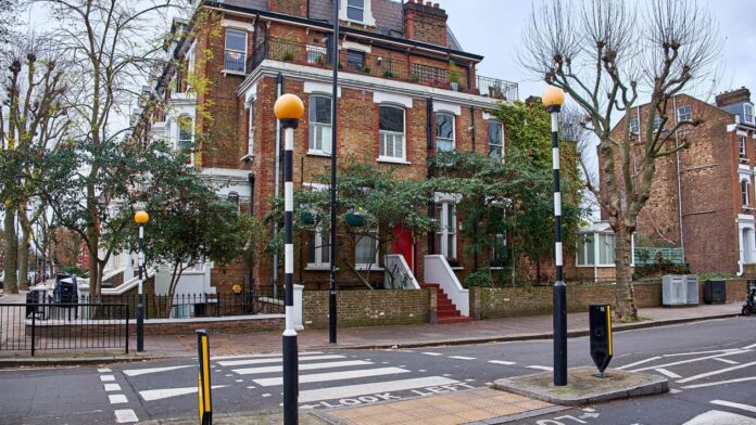 2bd9a43b-e03f-4ffb-abf1-8d7035debed2