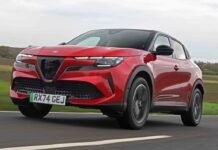Alfa Romeo Junior: Спортивний компактний позашляховик, що виправдовує ім’я бренду