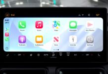 Apple CarPlay Отримує Відеопотоки та ІІ-Чатботи