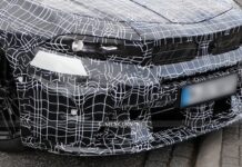 BMW M5 Facelift: Стиль Нового Класу для Суперседана