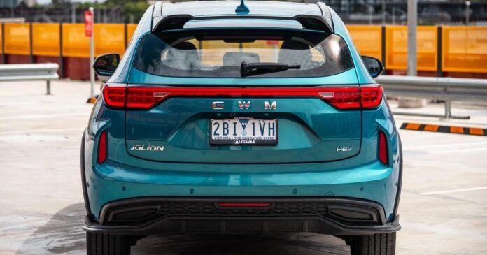 b8effd1a-e8f9-456a-b740-109e017deb2e