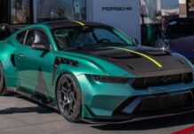 Ford доставив Mustang GTD за 300 тисяч доларів… Дилерському Центру Porsche