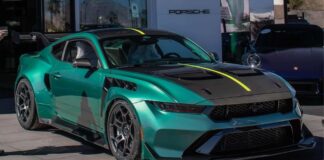 Ford entrega un Mustang GTD de 300.000 dólares… a un concesionario Porsche