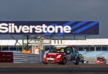 Біркетт: Шестигодинний Релейний Заїзд – Найдивовижніша Гонка на Витривалість у Мотоспорті