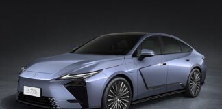 Lexus Mengubah Strategi: ES All-Electric Tiba di Inggris Juni Ini
