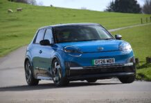 Огляд Nissan Micra EV: більш надійний та зрілий погляд на електричний суперміні