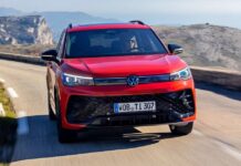 Volkswagen snižuje ceny hybridů: pro Toyotu bolestivé