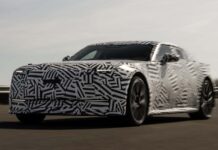 Поляризуючи майбутнє Jaguar: назву першого електрокара оголосять до світової прем’єри у вересні