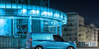 Ford E-Transit Courier: 20% mais carga, zero emissões no escapamento