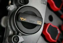EngineFlush: Чому сучасні автомобілі його ненавидять
